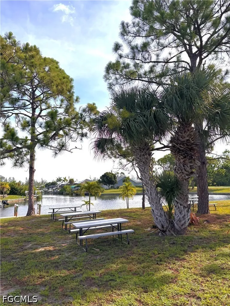 5748 Linden Lane Bokeelia FL 33922