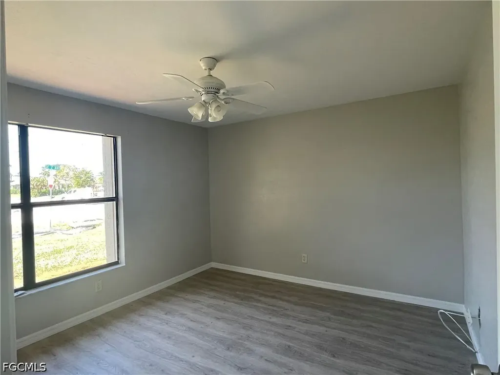 4003 SE 2nd Avenue Cape Coral FL 33904