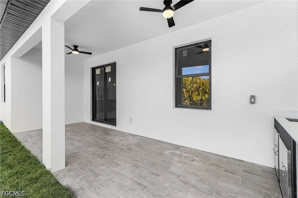 2200 NE 15th Avenue Cape Coral FL 33909