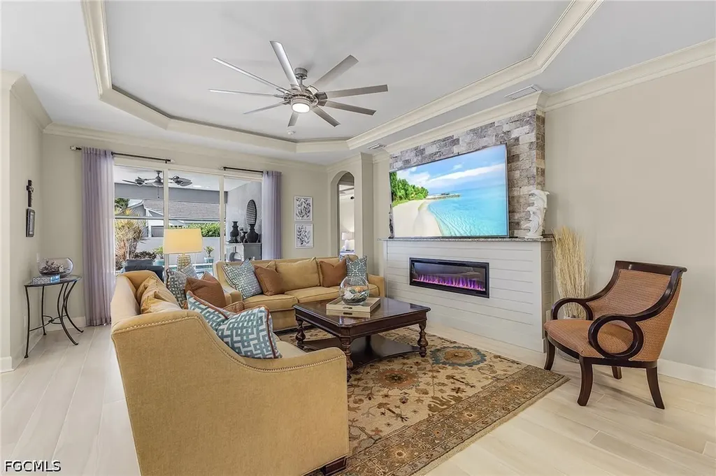 2736 Lambay Court Cape Coral FL 33991