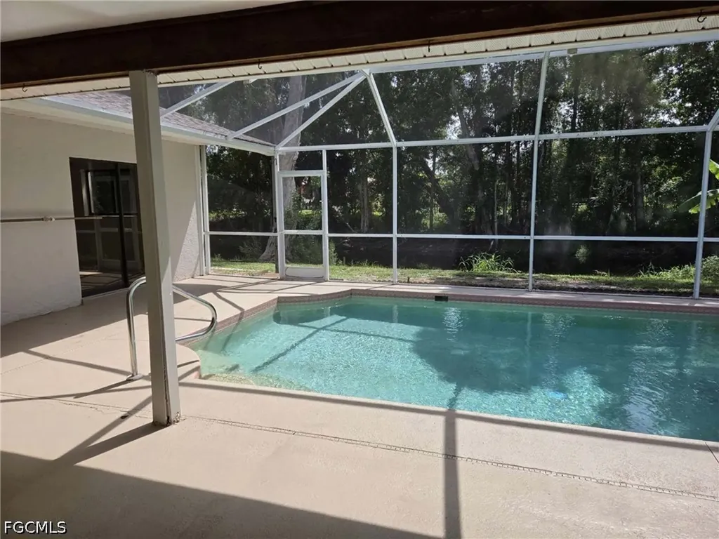 18682 Spruce Drive E Fort Myers FL 33967
