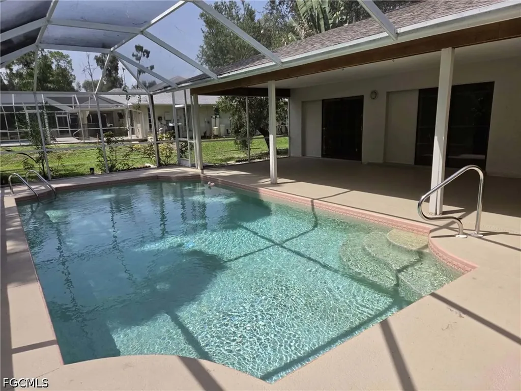 18682 Spruce Drive E Fort Myers FL 33967