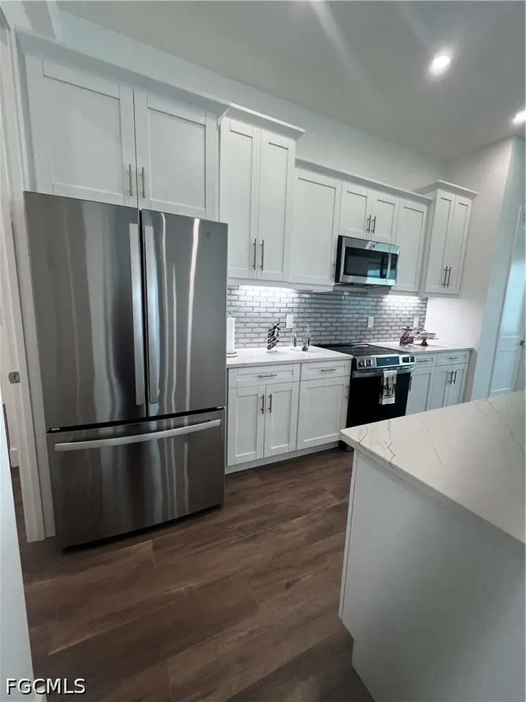 2803 44th Street SW Lehigh Acres FL 33976