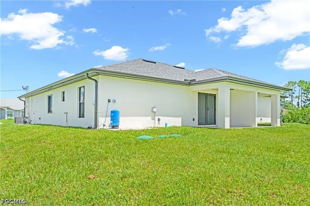1507 Hank Avenue Lehigh Acres FL 33973