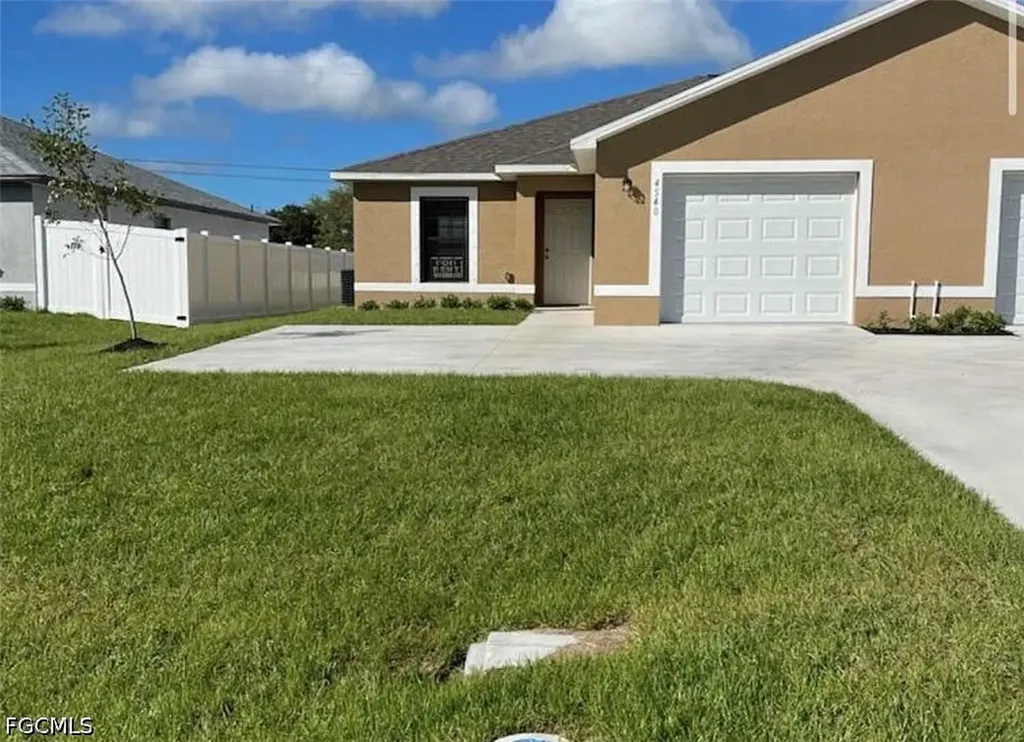 4540 SW 8th Court Cape Coral FL 33914