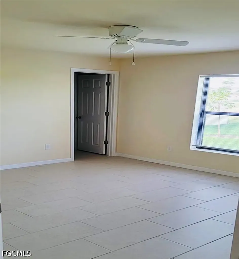 4540 SW 8th Court Cape Coral FL 33914
