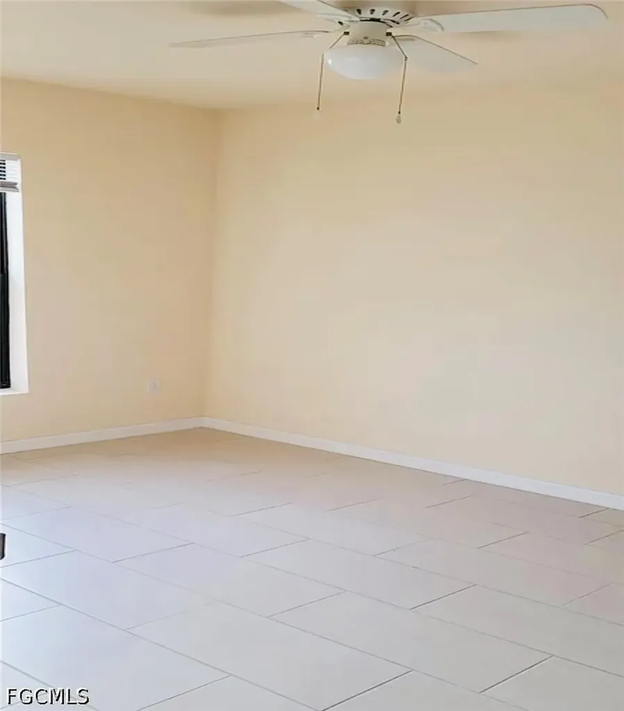 4540 SW 8th Court Cape Coral FL 33914