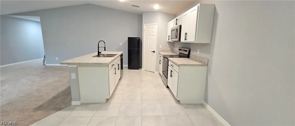 1532 NE 35th Terrace Cape Coral FL 33909