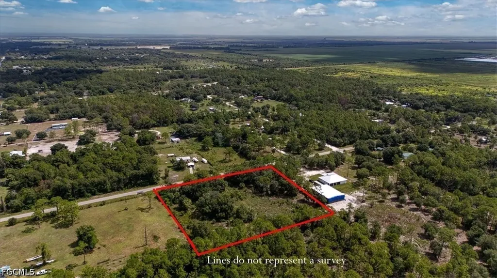 1050 Lakeview Avenue Clewiston FL 33440