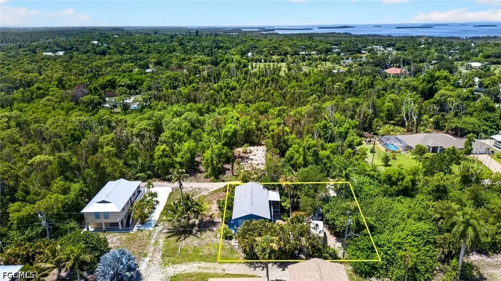 7160 Guava Avenue Bokeelia FL 33922