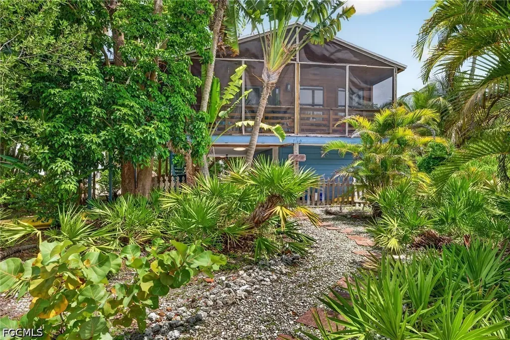 7160 Guava Avenue Bokeelia FL 33922