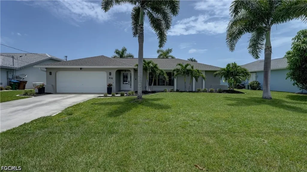 237 SE 20th Court Cape Coral FL 33990