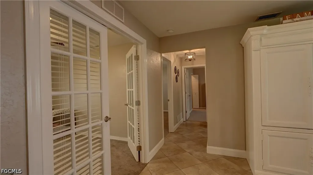 237 SE 20th Court Cape Coral FL 33990