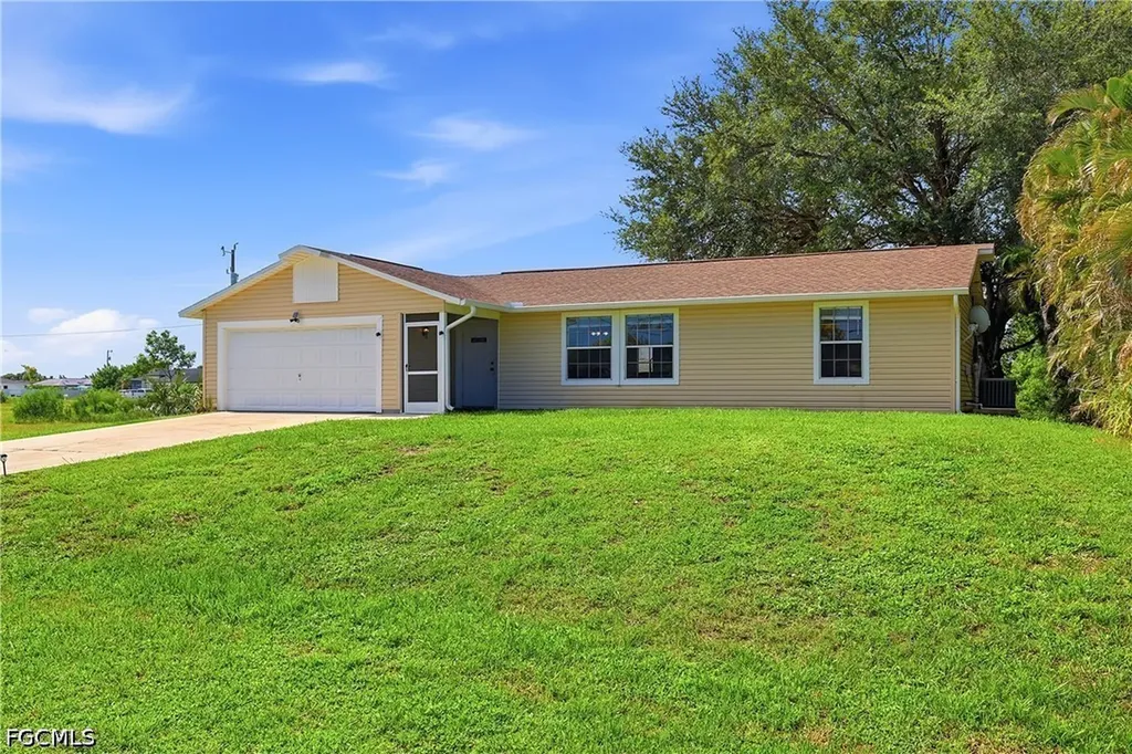 302 NW 5th Terrace Cape Coral FL 33993