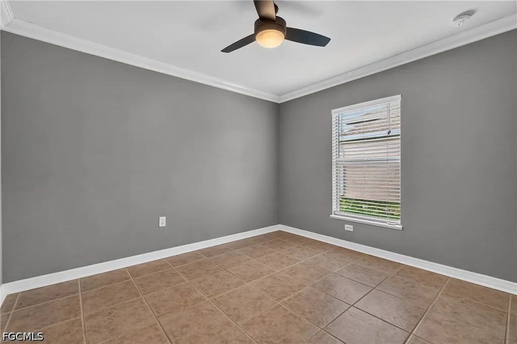 300 NW 22nd Place Cape Coral FL 33993