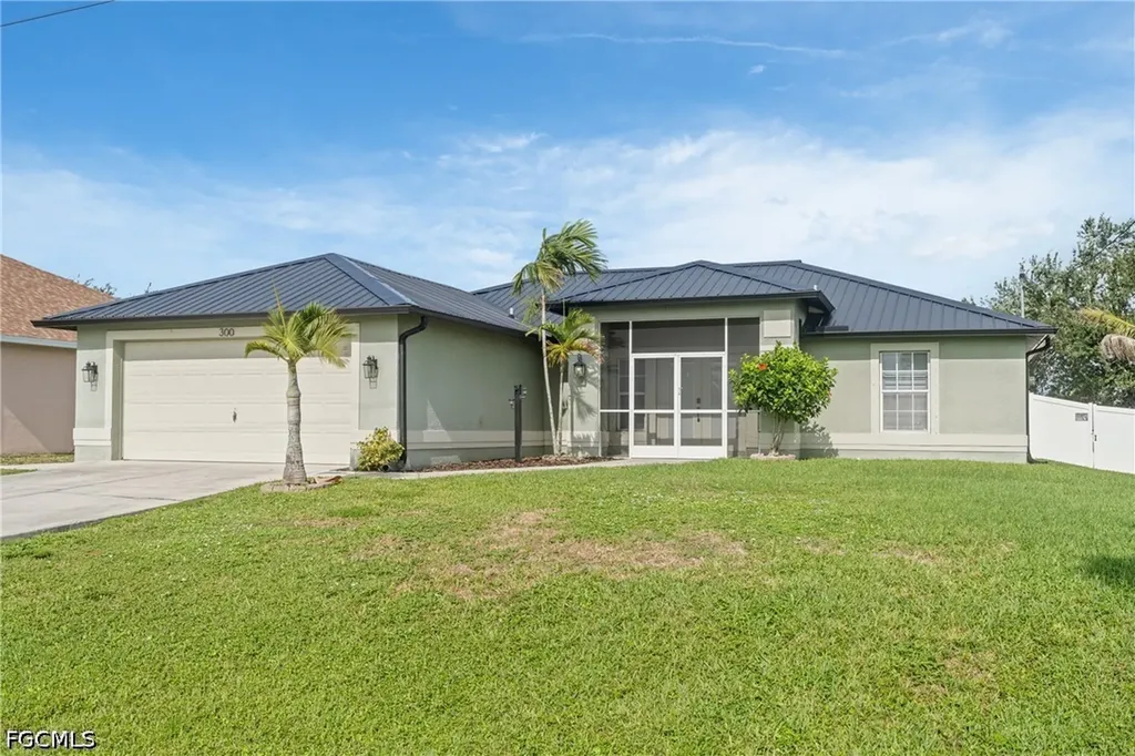 300 NW 22nd Place Cape Coral FL 33993