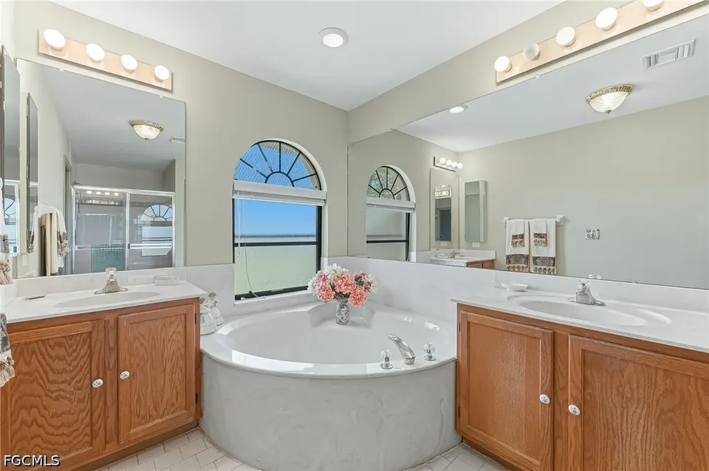 14366 Tamarac Drive Bokeelia FL 33922