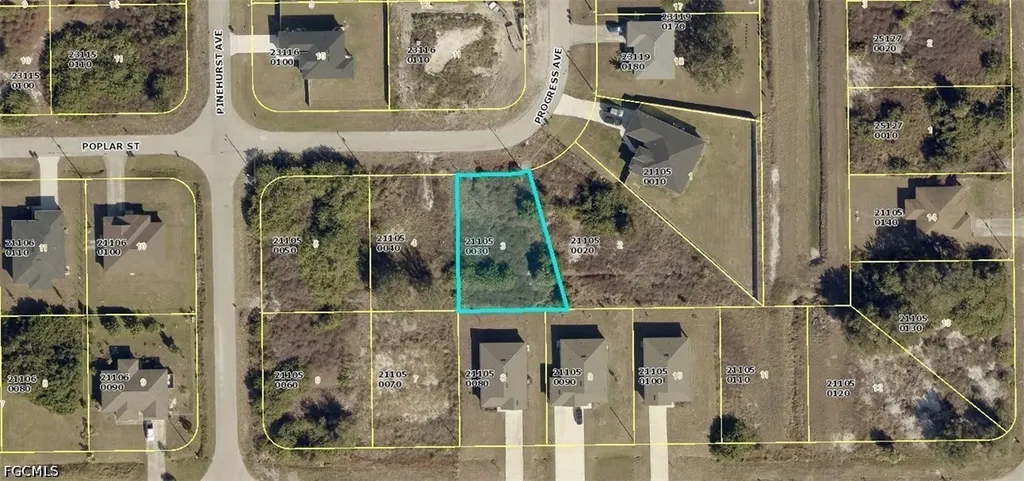 392 Poplar Street Lehigh Acres FL 33974