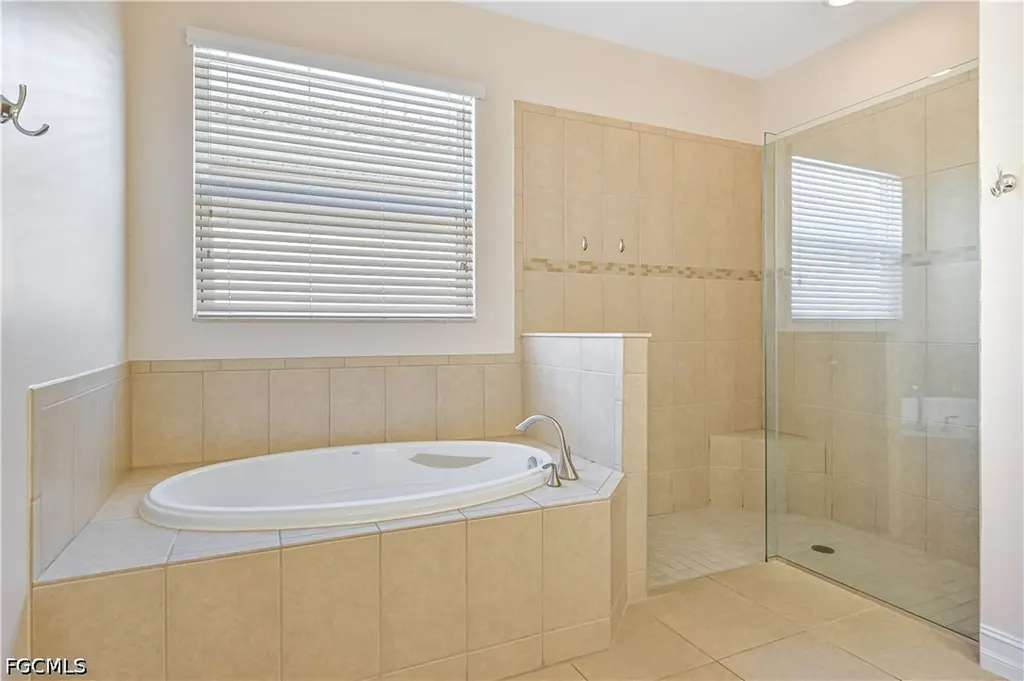 3899 Eldon Street Fort Myers FL 33916