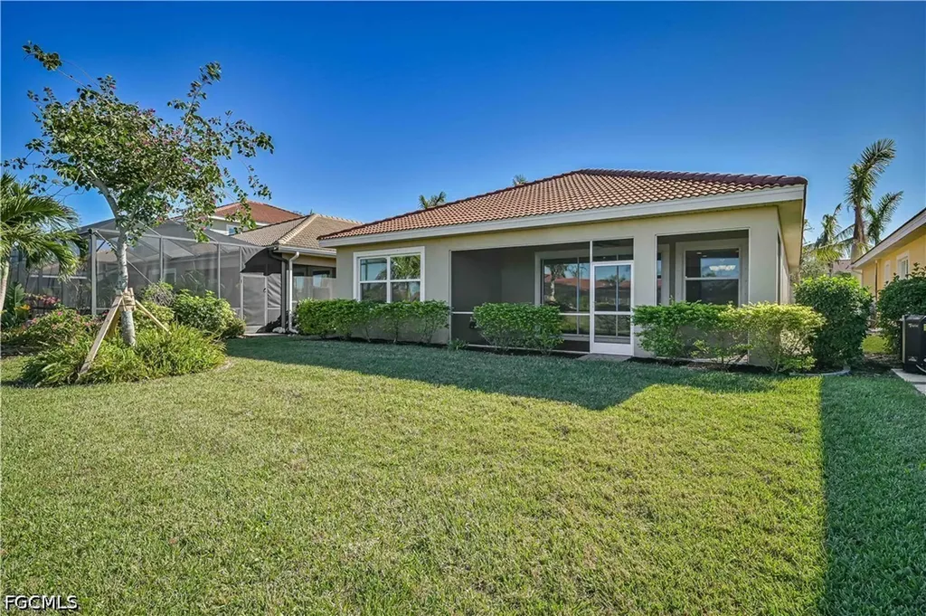 3899 Eldon Street Fort Myers FL 33916