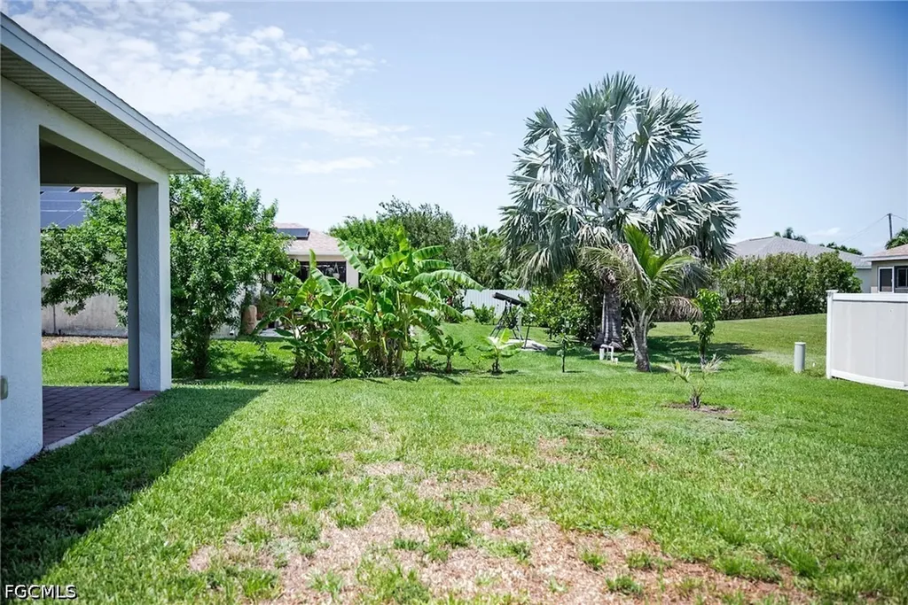 337 SW 30th Avenue Cape Coral FL 33991