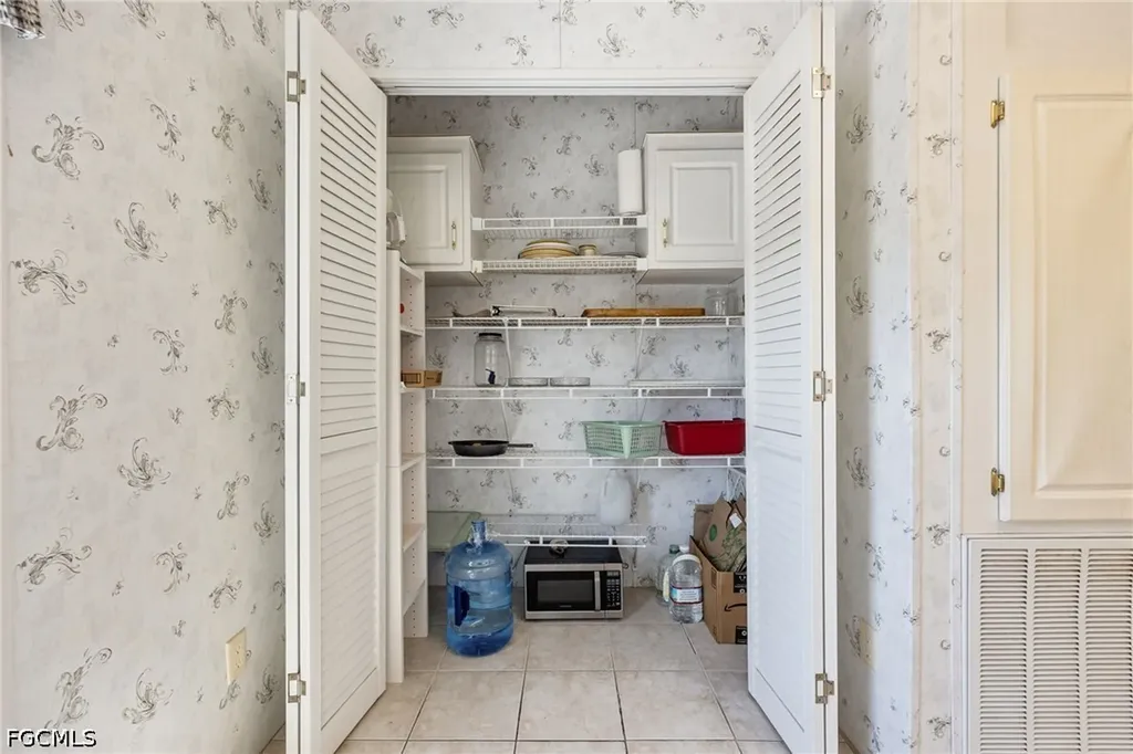 370 Nicklaus Boulevard North Fort Myers FL 33903