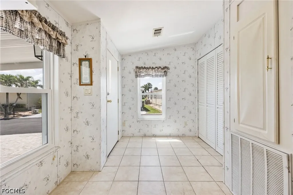 370 Nicklaus Boulevard North Fort Myers FL 33903