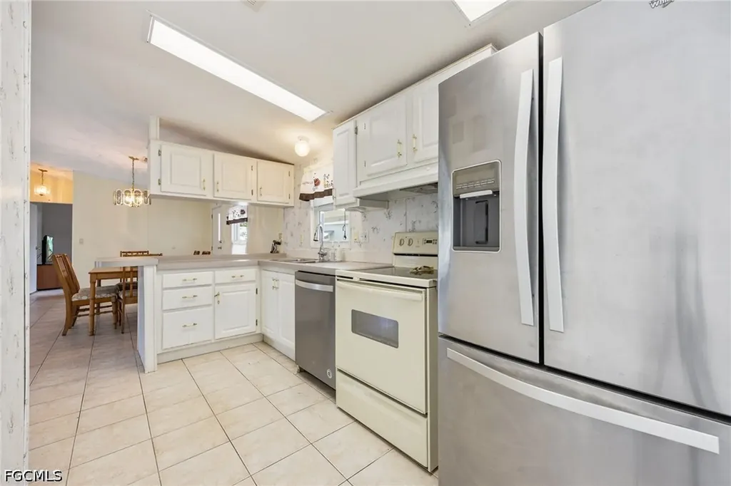370 Nicklaus Boulevard North Fort Myers FL 33903
