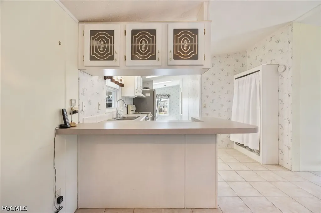 370 Nicklaus Boulevard North Fort Myers FL 33903