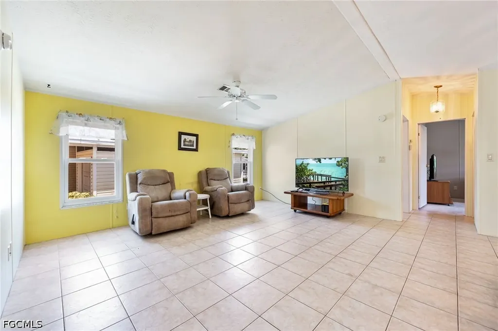 370 Nicklaus Boulevard North Fort Myers FL 33903