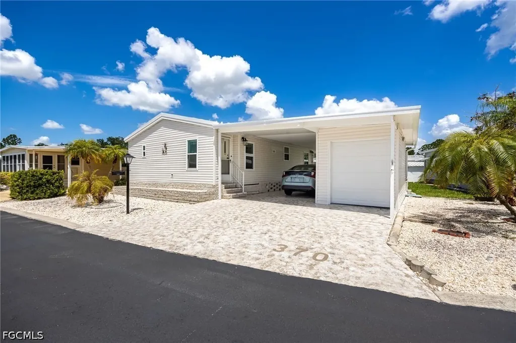 370 Nicklaus Boulevard North Fort Myers FL 33903