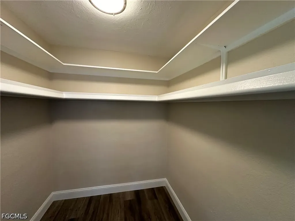 4223 SE 4th Place Cape Coral FL 33904