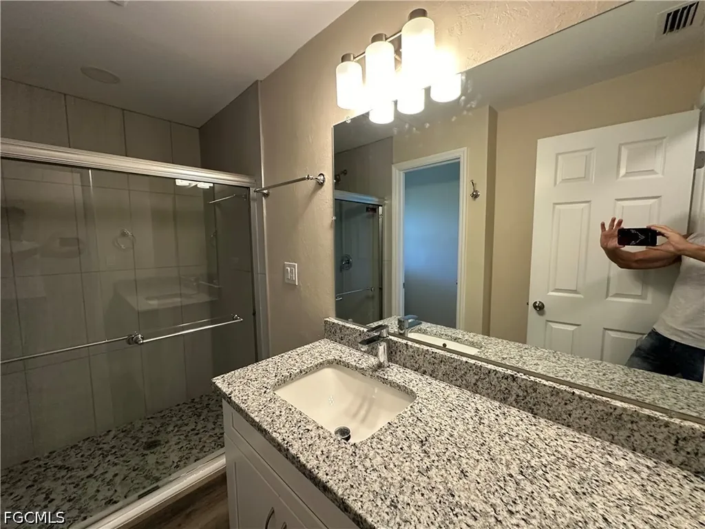 4223 SE 4th Place Cape Coral FL 33904