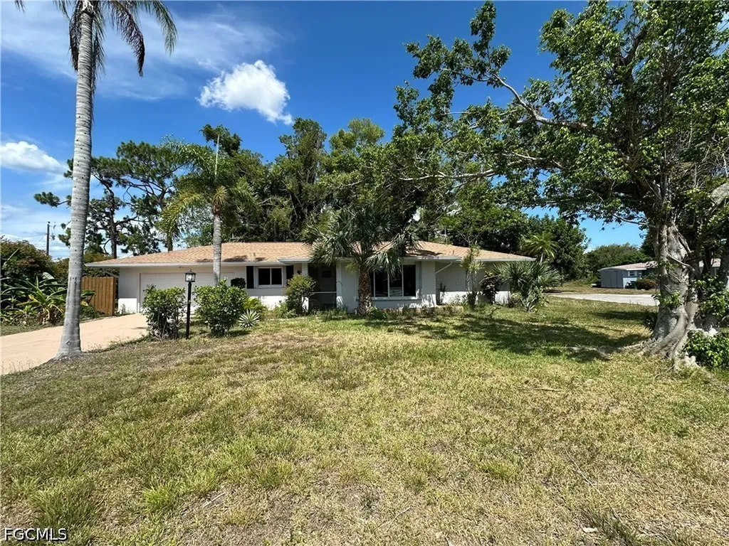 4223 SE 4th Place Cape Coral FL 33904