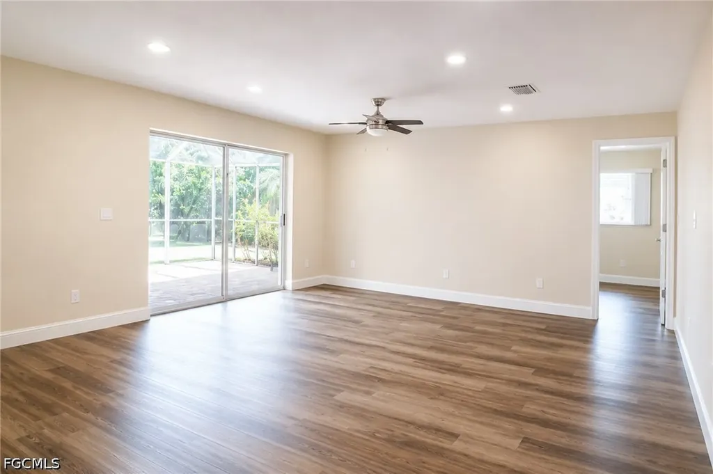 4223 SE 4th Place Cape Coral FL 33904