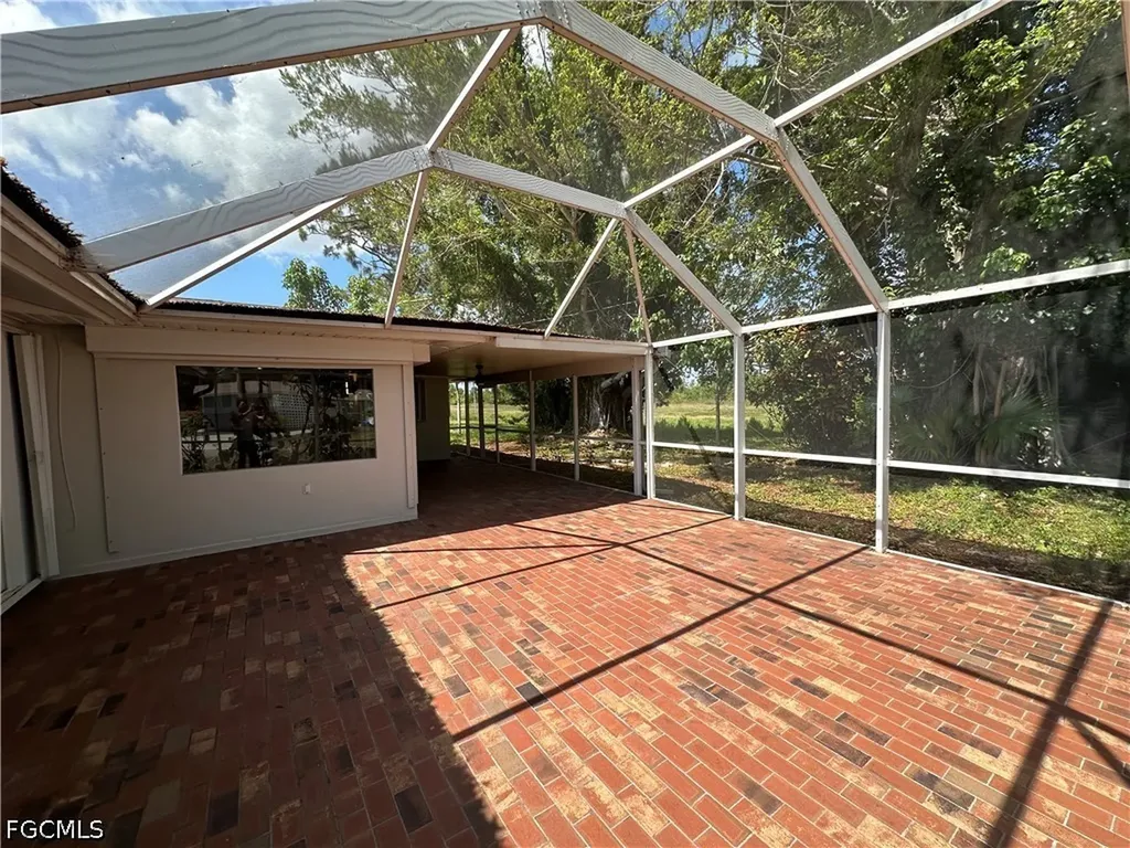 4223 SE 4th Place Cape Coral FL 33904