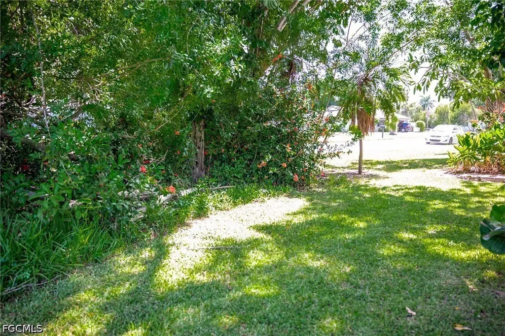 4223 SE 4th Place Cape Coral FL 33904