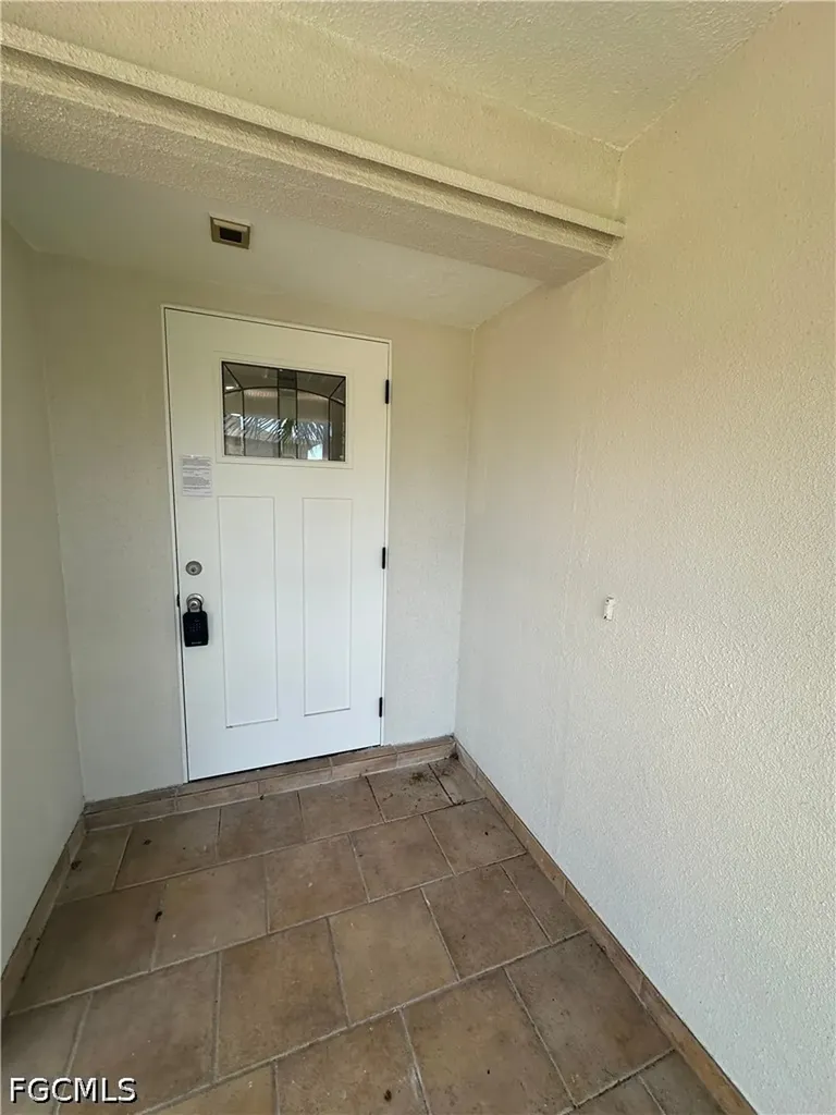 4223 SE 4th Place Cape Coral FL 33904