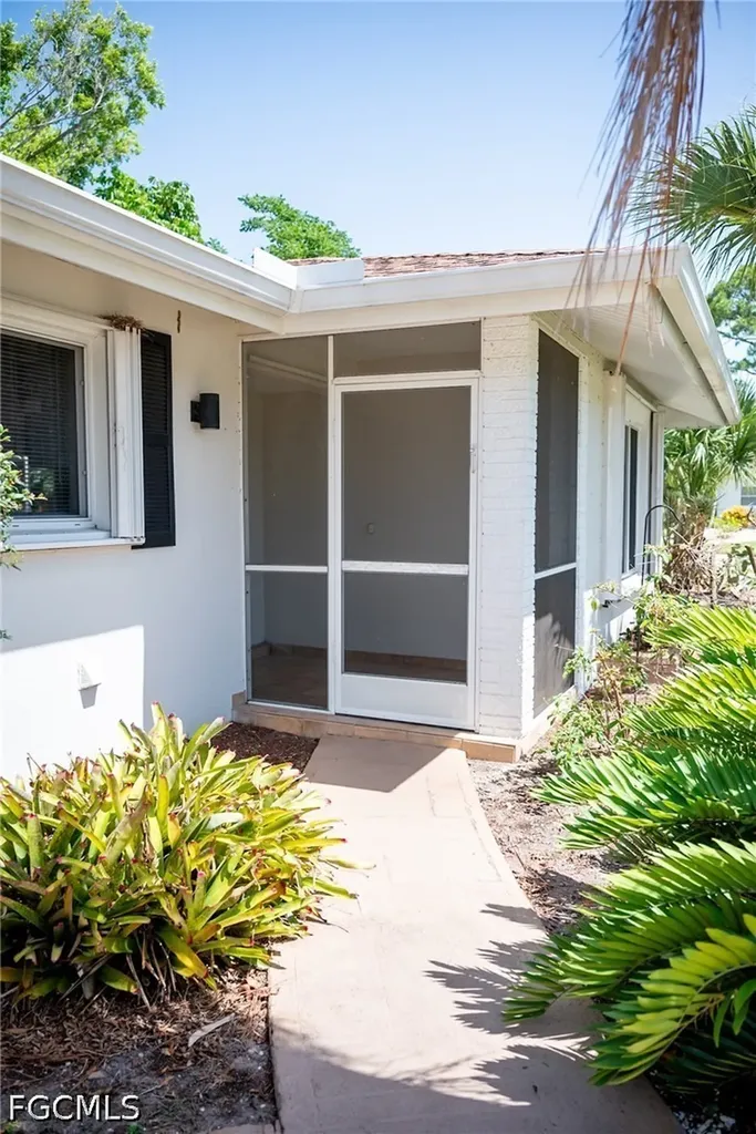 4223 SE 4th Place Cape Coral FL 33904