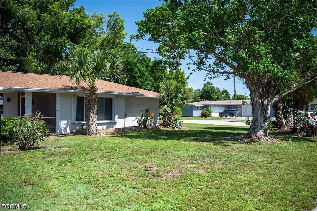 4223 SE 4th Place Cape Coral FL 33904