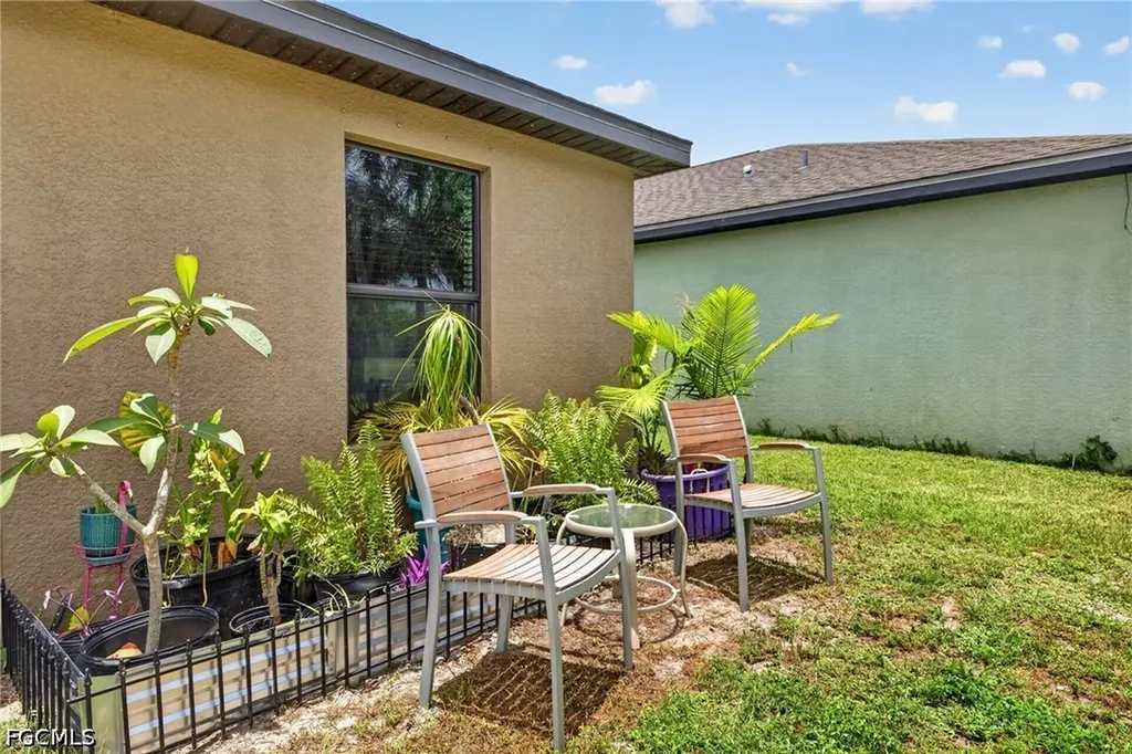 225 Shadow Lakes Drive Lehigh Acres FL 33974