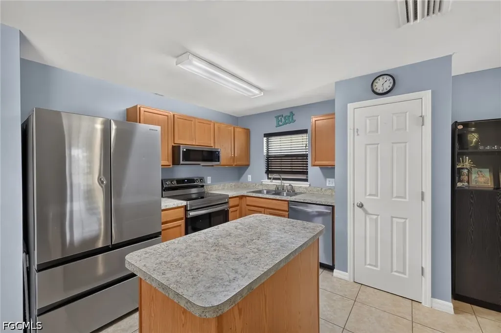 225 Shadow Lakes Drive Lehigh Acres FL 33974