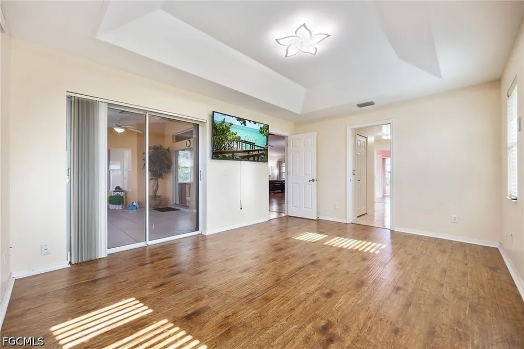 1132 SE 32nd Terrace Cape Coral FL 33904
