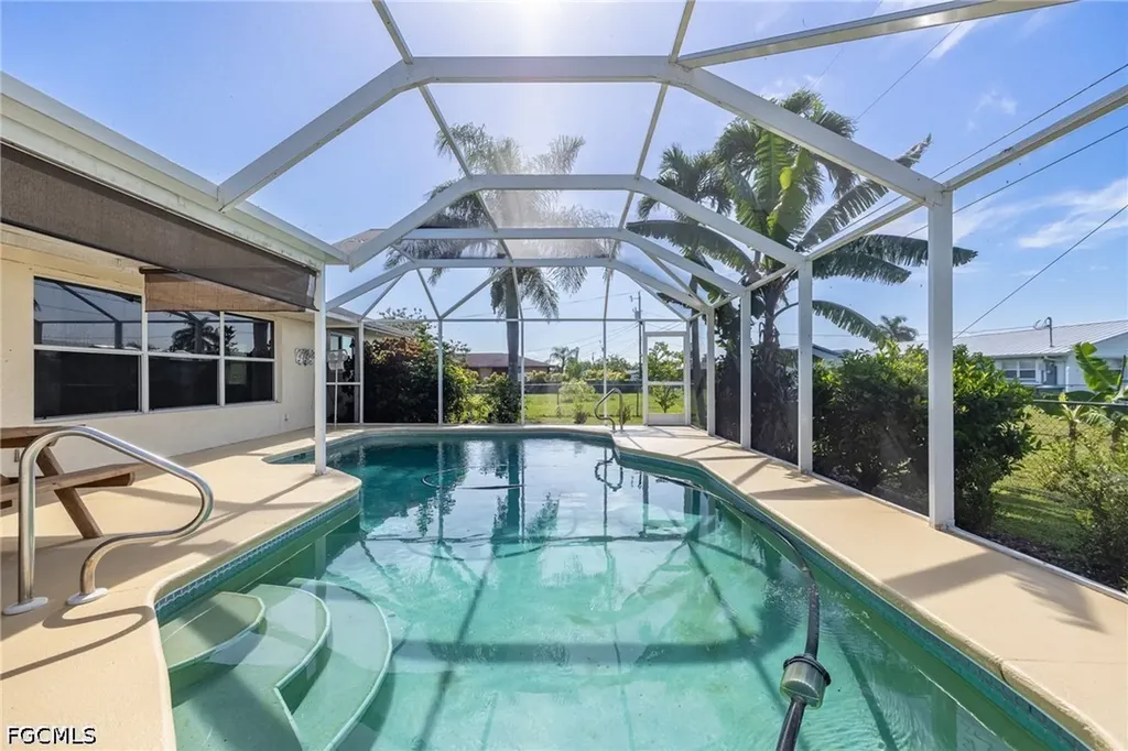 1132 SE 32nd Terrace Cape Coral FL 33904