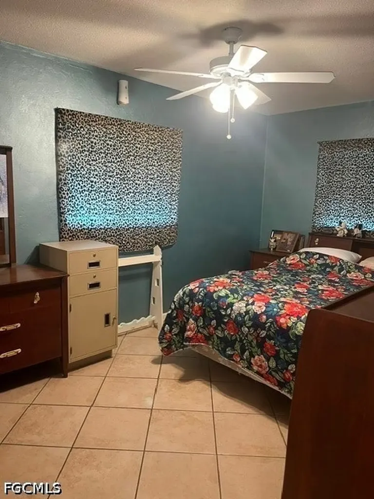 2331 Magnolia Court Lehigh Acres FL 33936