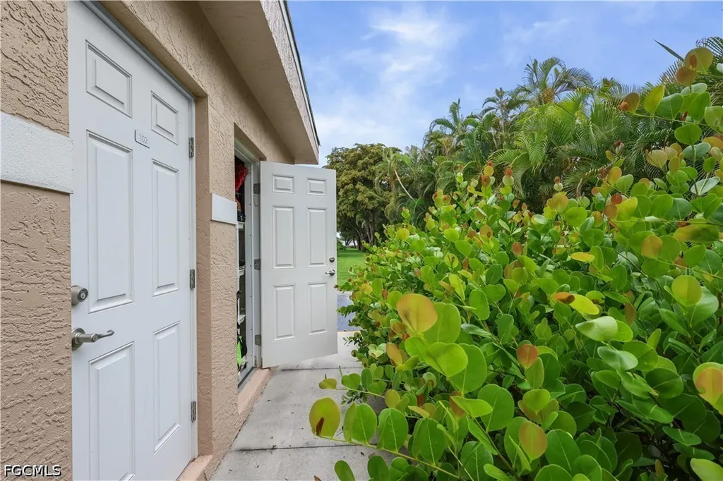 14201 Patty Berg Drive Fort Myers FL 33919