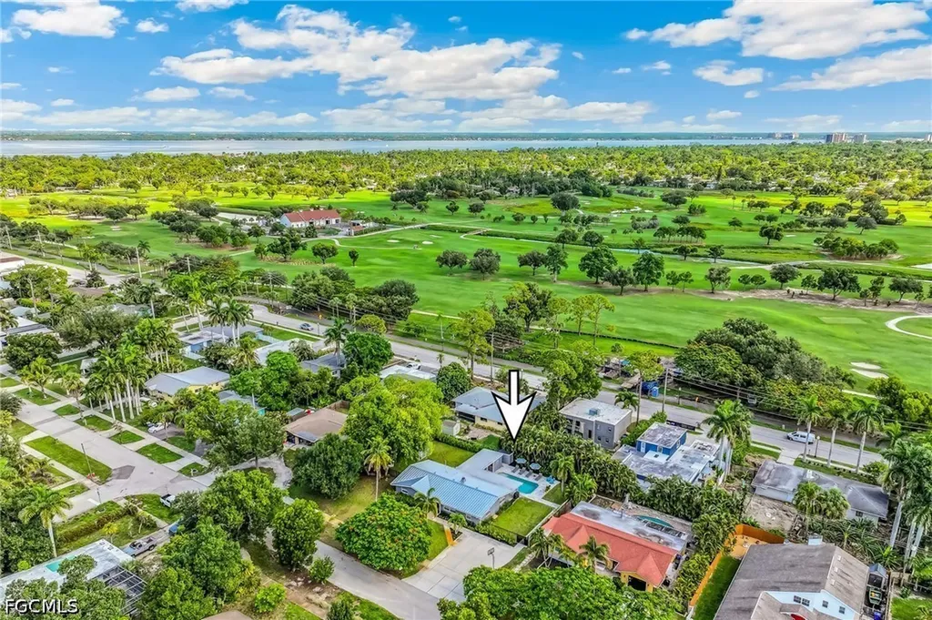 1669 Grove Avenue Fort Myers FL 33901