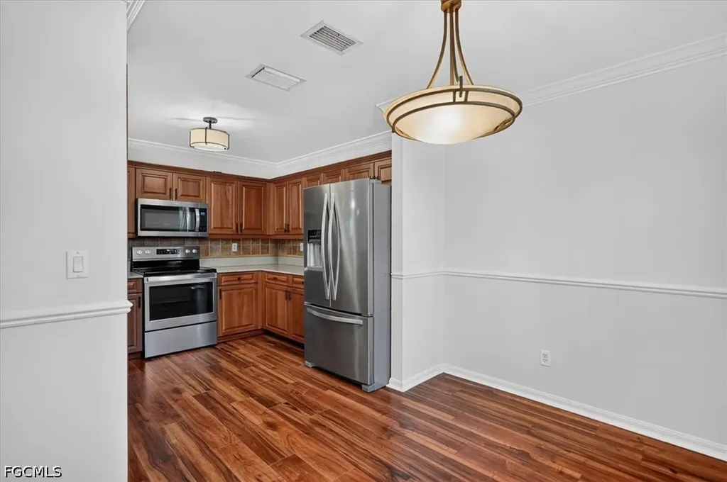 8371 Grand Palm Drive Estero FL 33967