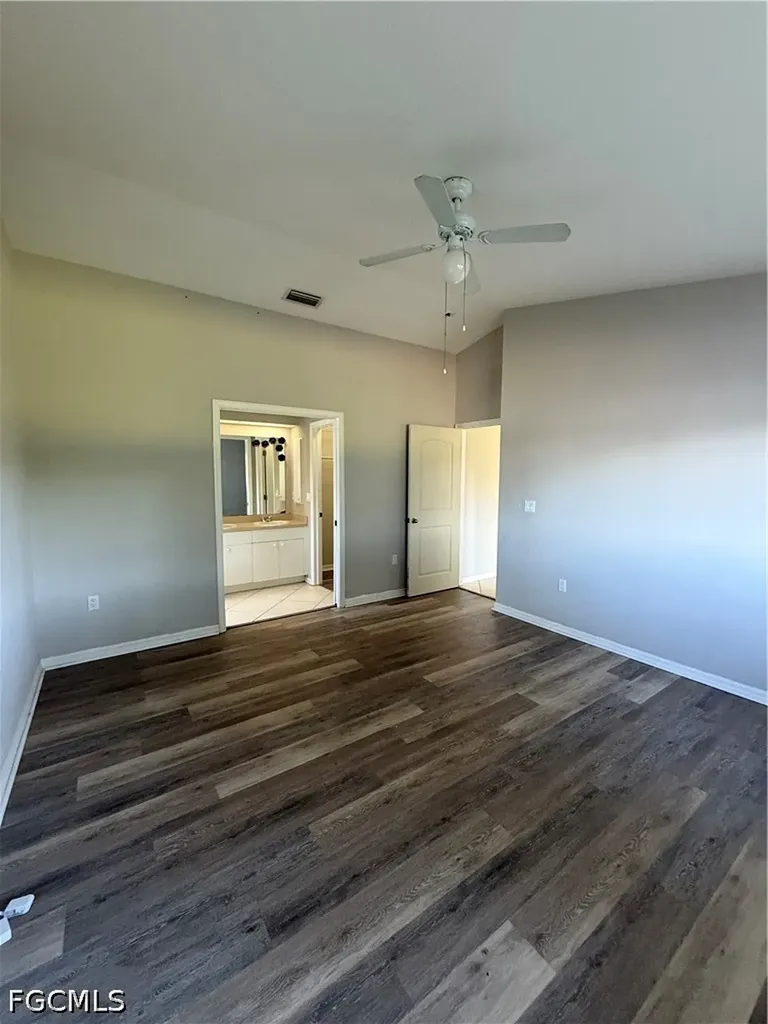 3307 SW 1st Avenue Cape Coral FL 33914
