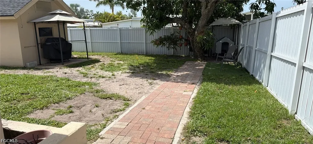 3502 Seminole Avenue Naples FL 34112